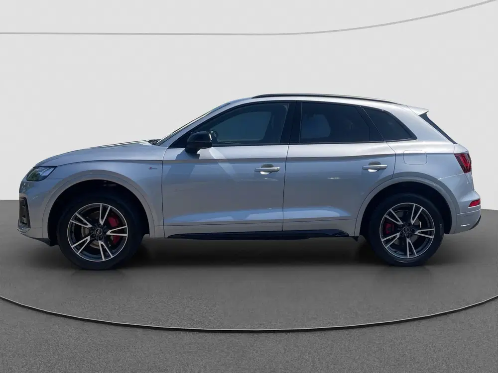Audi Q5 55 TFSI e S-Line uit 2023, foto 8