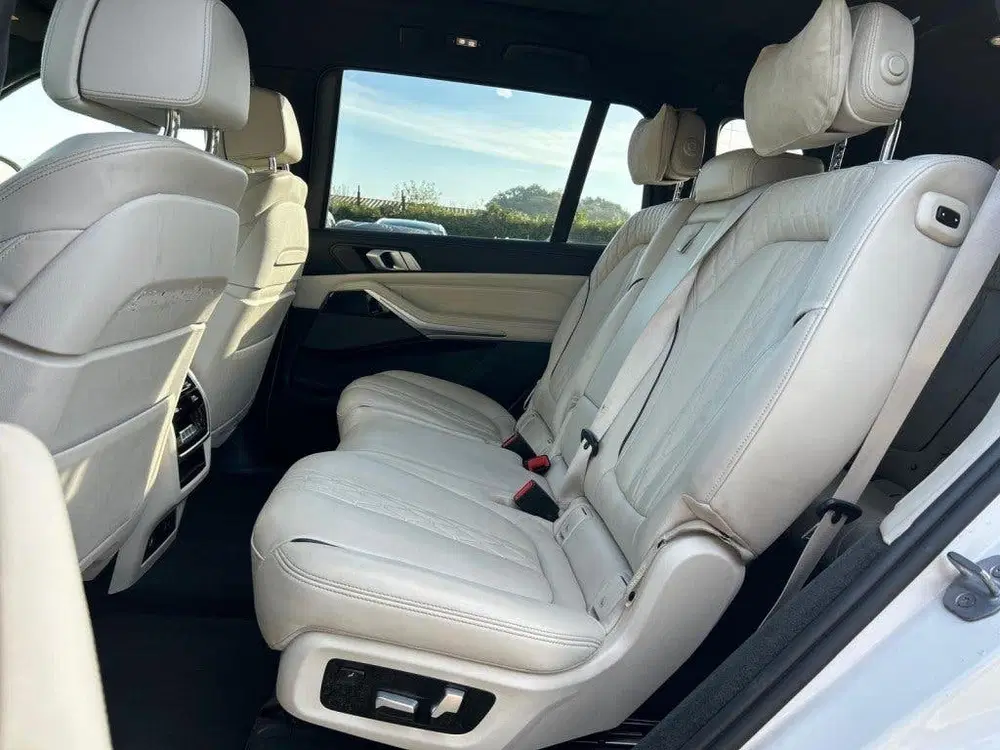 BMW X7 XDRIVE40I HIGH EX. M Sport 7P Laser uit 2019, foto 12