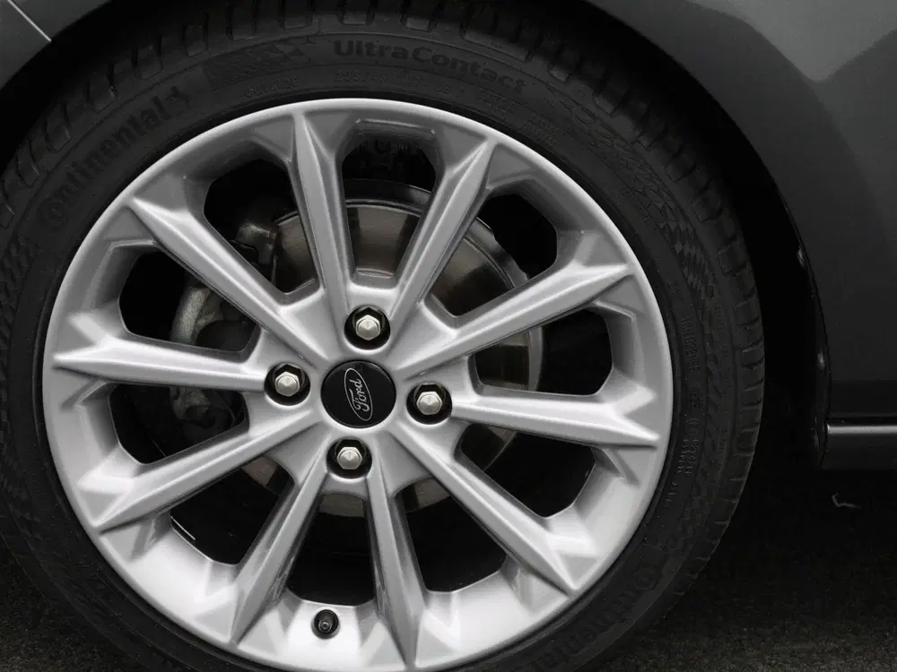 Ford Fiesta 1.0 EcoBoost Hybrid Vignale Panoramadak uit 2021, foto 12
