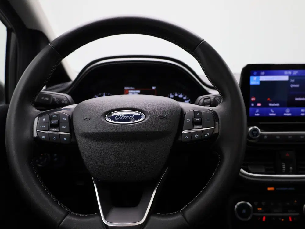 Ford Fiesta 1.0 EcoBoost Hybrid Vignale Panoramadak uit 2021, foto 7