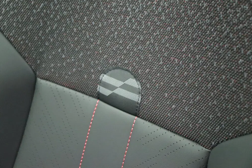 Mini John Cooper Works Cooper S Automaat uit 2026, foto 11