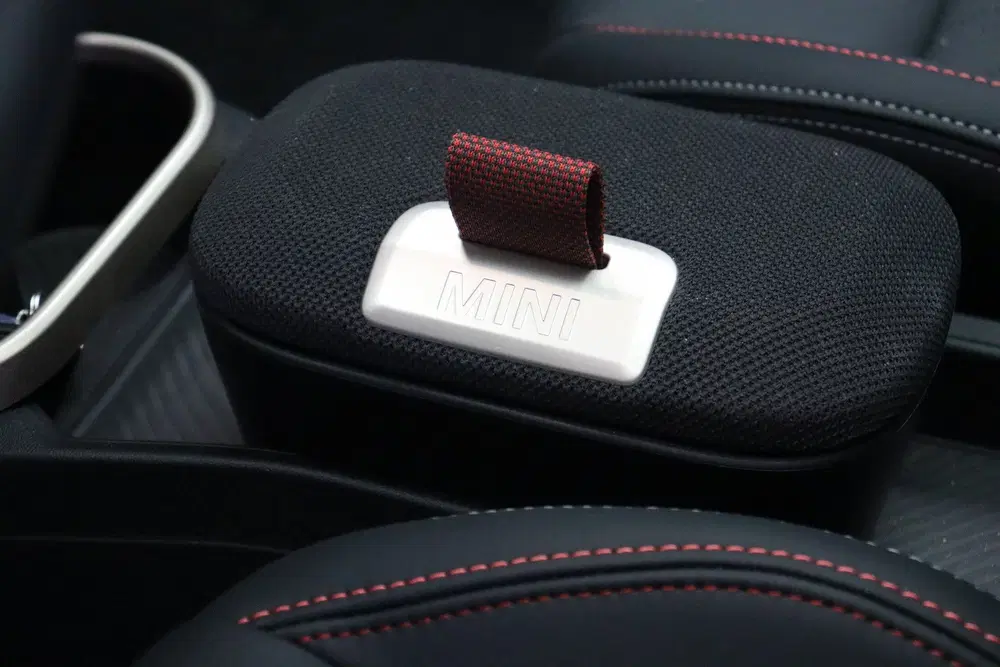Mini John Cooper Works Cooper S Automaat uit 2026, foto 12