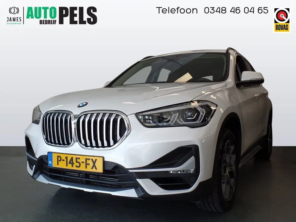 BMW X1 sDrive20i 180pk uit 2022