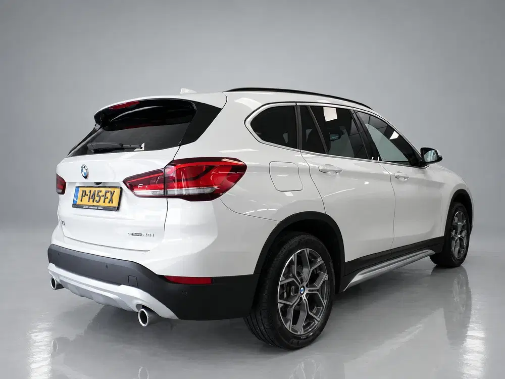BMW X1 sDrive20i 180pk uit 2022, foto 10