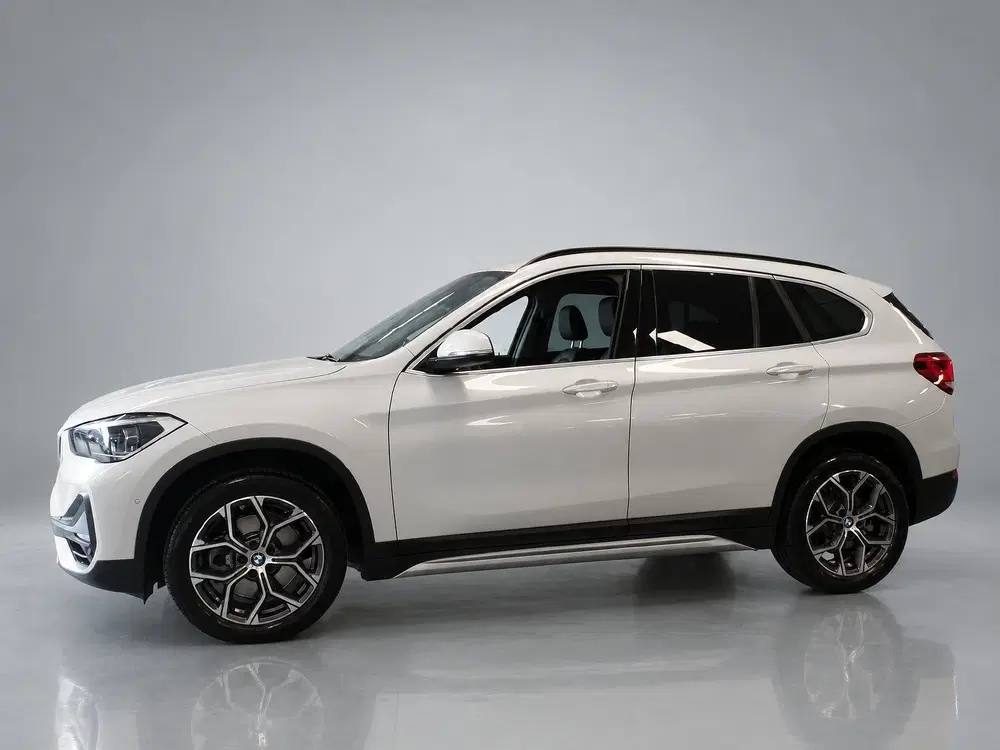 BMW X1 sDrive20i 180pk uit 2022, foto 4