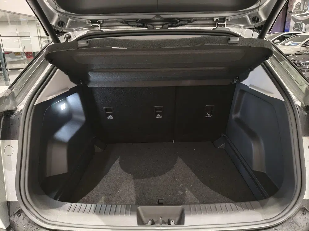 Omoda 5 EV Premium 61 kWh uit 2026, foto 9