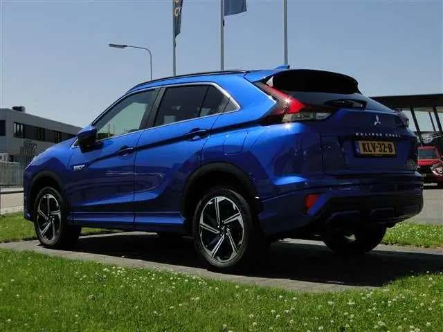 Mitsubishi Eclipse Cross PHEV 2.4 Executive . Navi . Adaptie uit 2024, foto 2