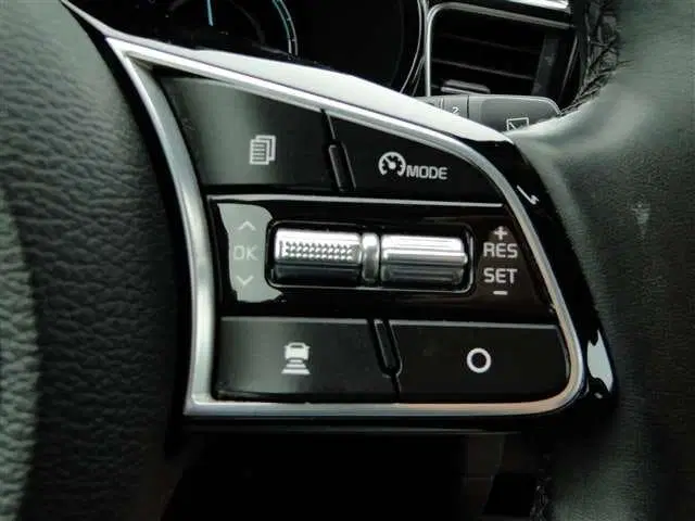 Kia XCeed 1.6 GDi PHEV DynamicPlusLine . Stoelverwar uit 2020, foto 12