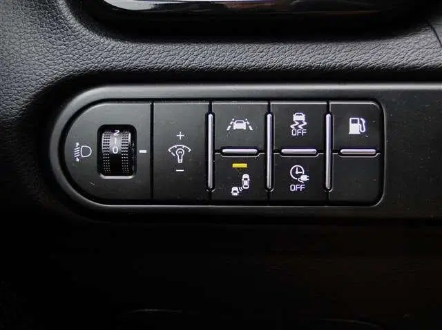 Kia XCeed 1.6 GDi PHEV DynamicPlusLine . Stoelverwar uit 2020, foto 14