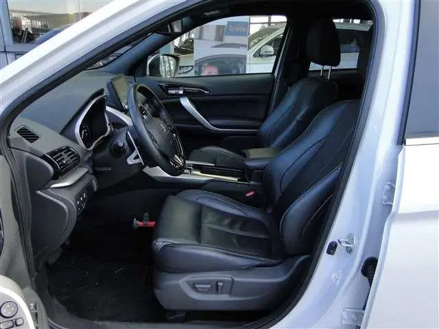 Mitsubishi Eclipse Cross PHEV 2.4 Prestige uit 2022, foto 15