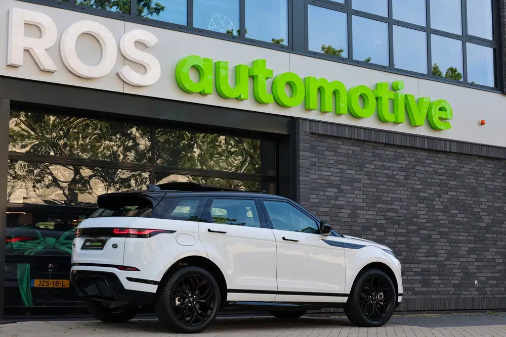 Land Rover Range Rover Evoque 1.5 P300e AWD R-Dynamic SE uit 2023, foto 2
