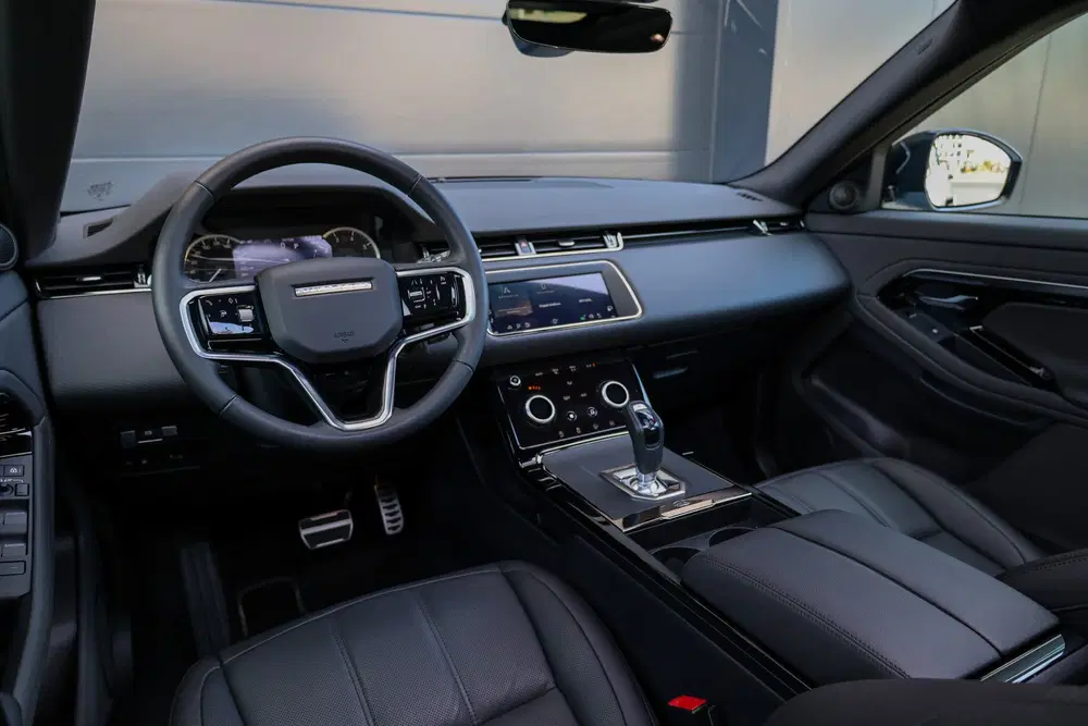 Land Rover Range Rover Evoque 1.5 P300e AWD R-Dynamic SE uit 2023, foto 4
