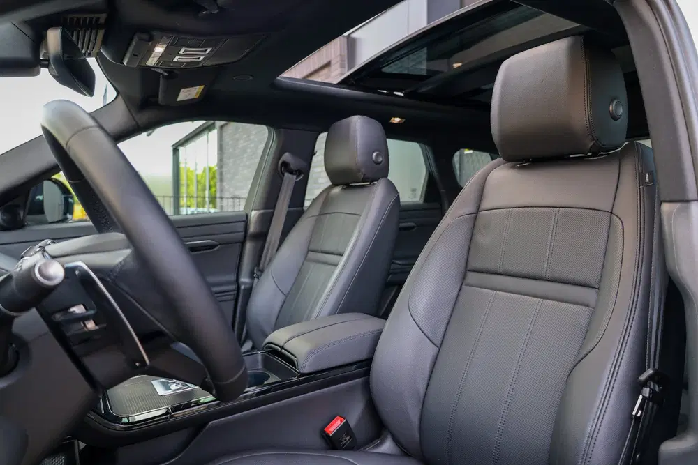 Land Rover Range Rover Evoque 1.5 P300e AWD R-Dynamic SE uit 2023, foto 5
