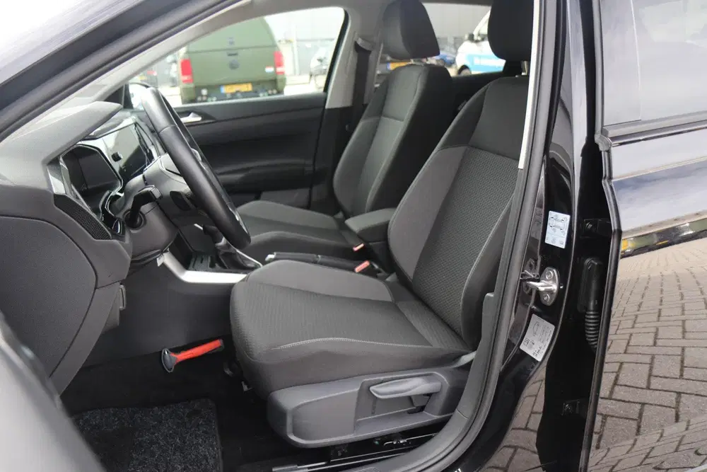 Volkswagen Polo 1.0 TSI 95pk DSG Life Edition uit 2024, foto 4