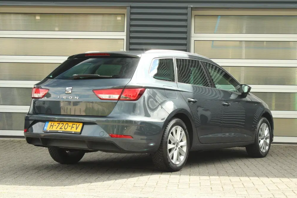 SEAT Leon 1.0 TSI 115pk Style Ultimate Edition uit 2020, foto 2
