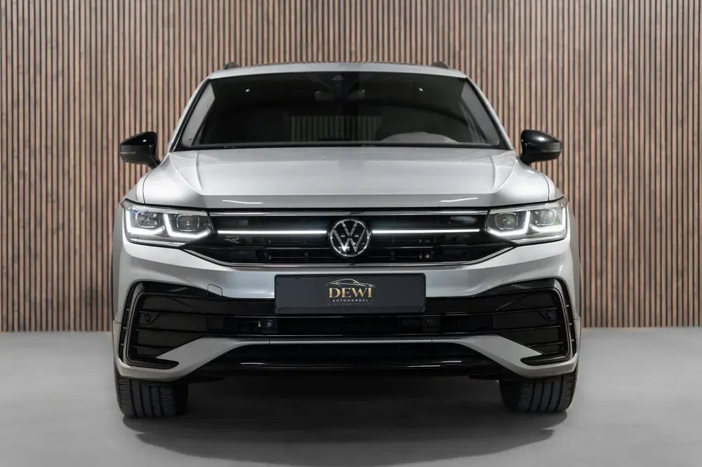 Volkswagen Tiguan Allspace 1.5 TSI R-Line DSG + 7p. Pano IQ uit 2021, foto 4