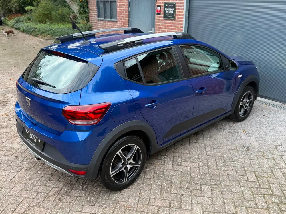 Dacia Sandero 1.0 TCe 100 Bi-Fuel Comfort Trekhaak l uit 2022, foto 2