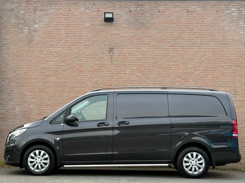Mercedes-Benz Vito 116CDI 164PK Lang 9G-Tronic uit 2021, foto 12