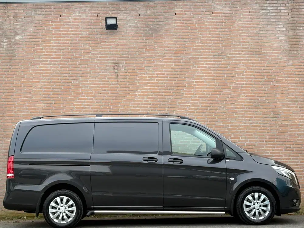 Mercedes-Benz Vito 116CDI 164PK Lang 9G-Tronic uit 2021, foto 13