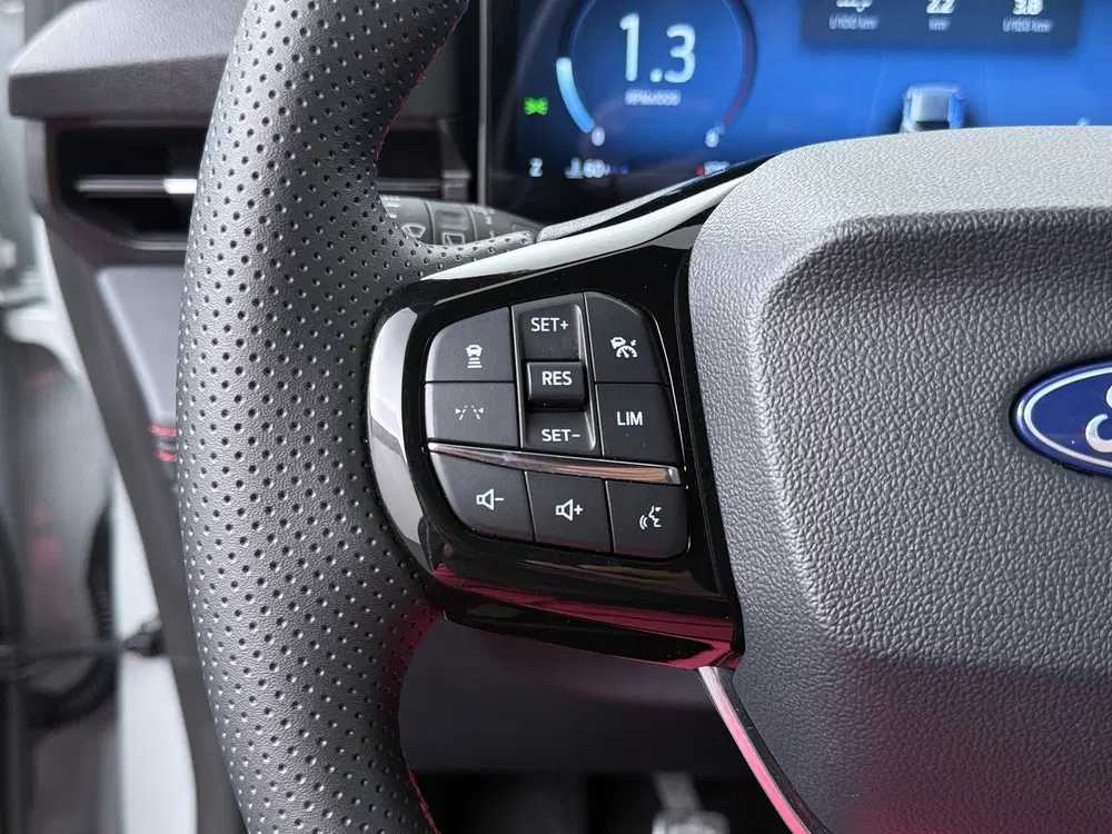 Ford Puma EcoBoost Hybrid 125 pk ST-Line X uit 2025, foto 15
