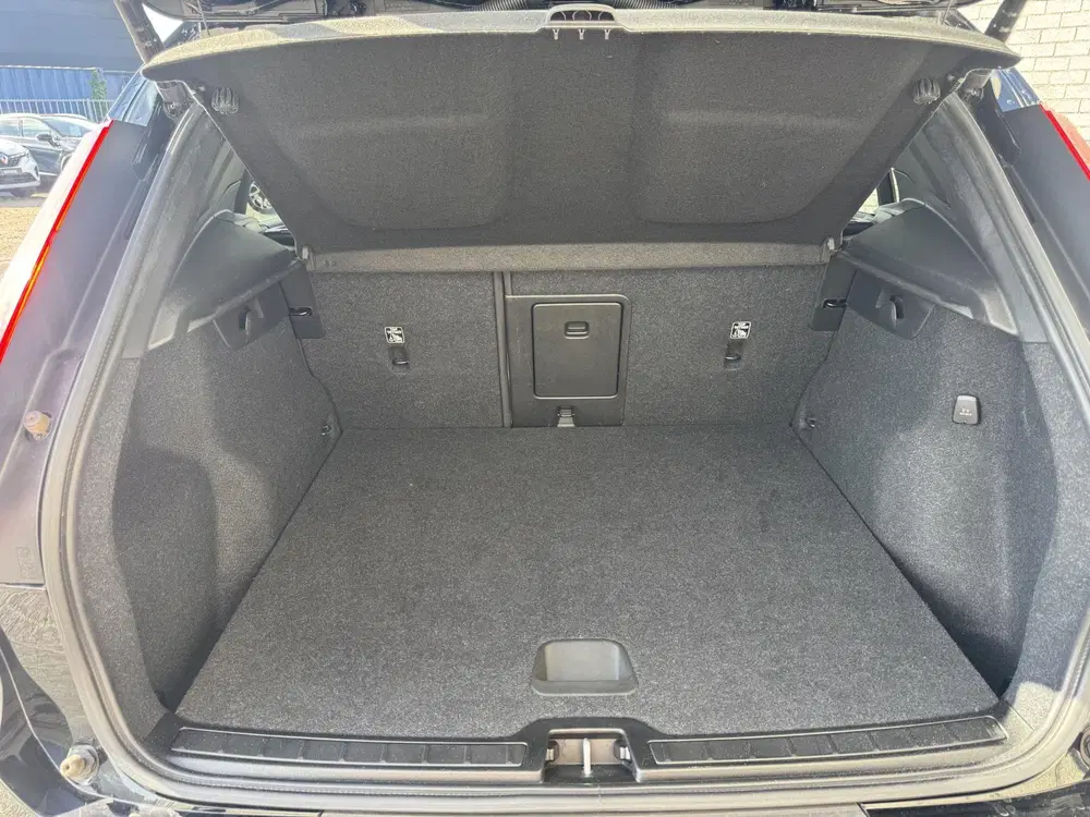 Volvo XC40 1.5 T4 Plug-in hybrid Core Bright uit 2023, foto 10