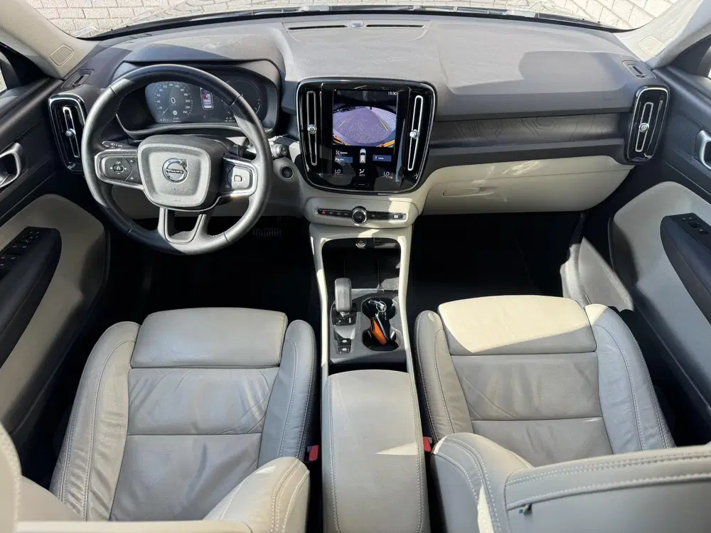 Volvo XC40 1.5 T4 Plug-in hybrid Core Bright uit 2023, foto 3