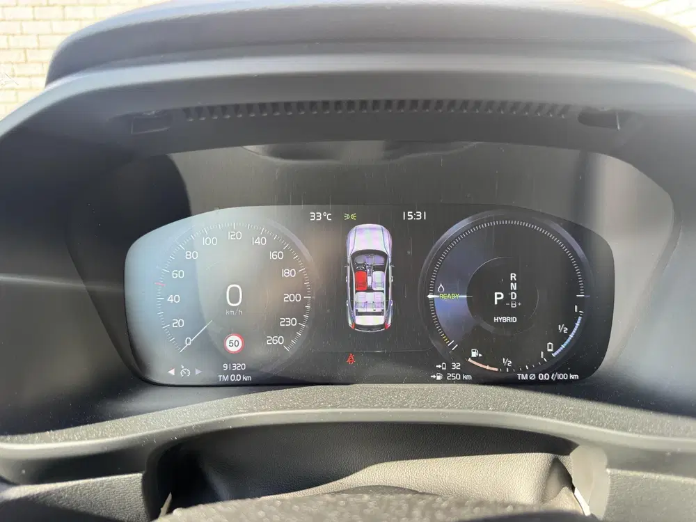 Volvo XC40 1.5 T4 Plug-in hybrid Core Bright uit 2023, foto 4