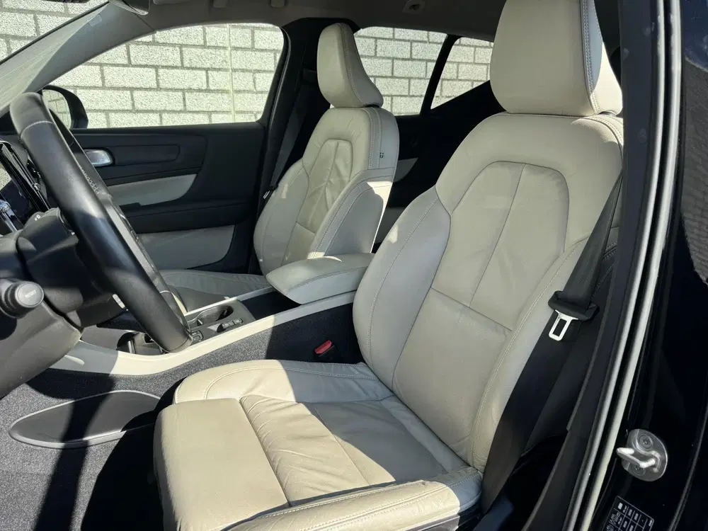 Volvo XC40 1.5 T4 Plug-in hybrid Core Bright uit 2023, foto 8
