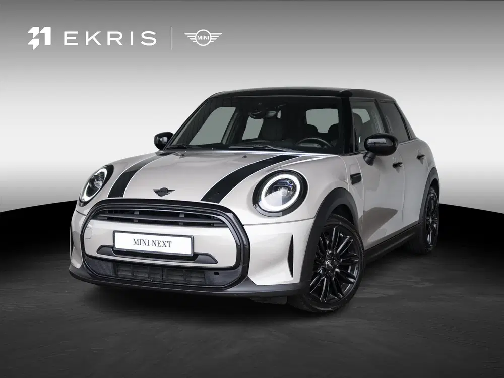 Mini Cooper Cooper Classic + Comfort Plus + Piano Blac uit 2022