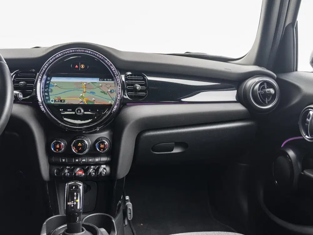 Mini Cooper Cooper Classic + Comfort Plus + Piano Blac uit 2022, foto 12