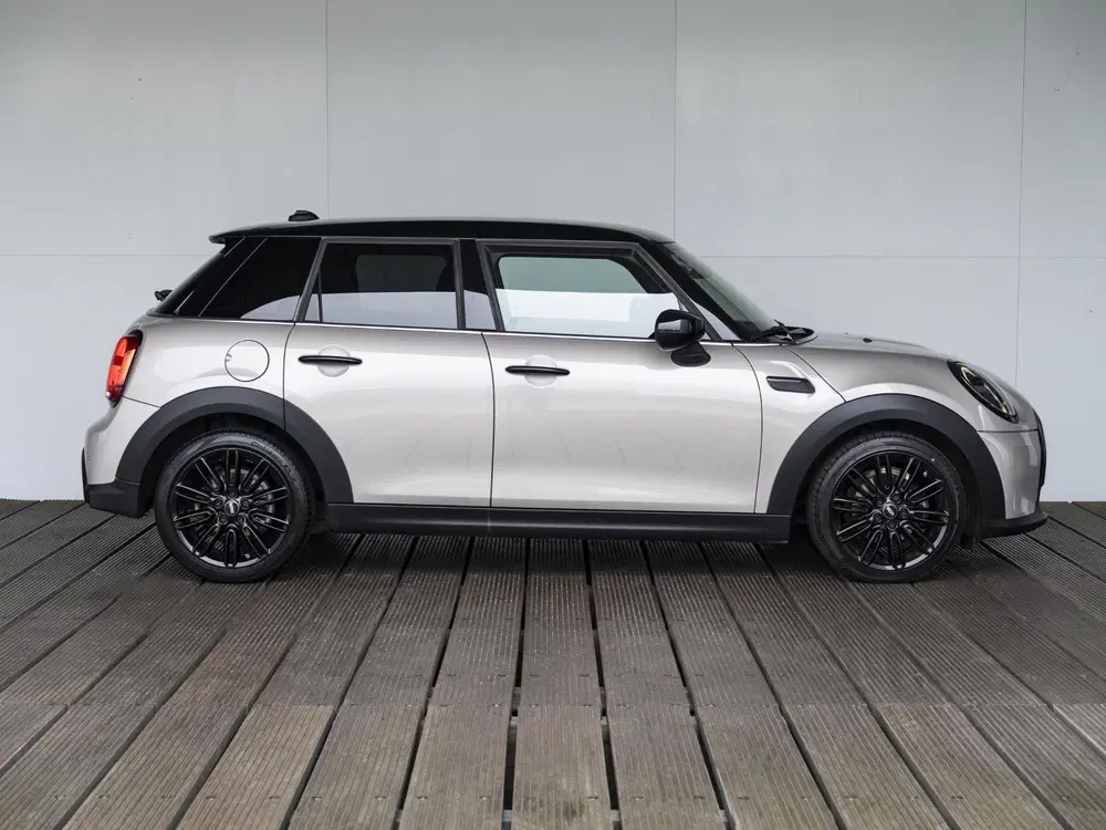 Mini Cooper Cooper Classic + Comfort Plus + Piano Blac uit 2022, foto 7