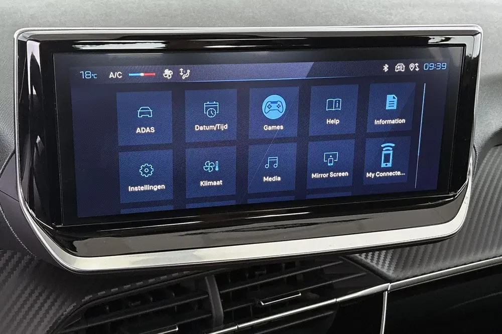 Peugeot 208 1.2 PureTech 75 Active Navigatie Apple Car uit 2025, foto 12