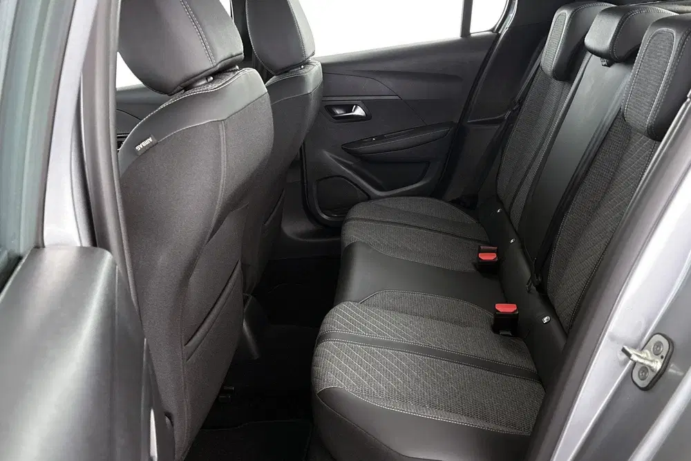 Peugeot 208 1.2 PureTech 75 Active Navigatie Apple Car uit 2025, foto 8