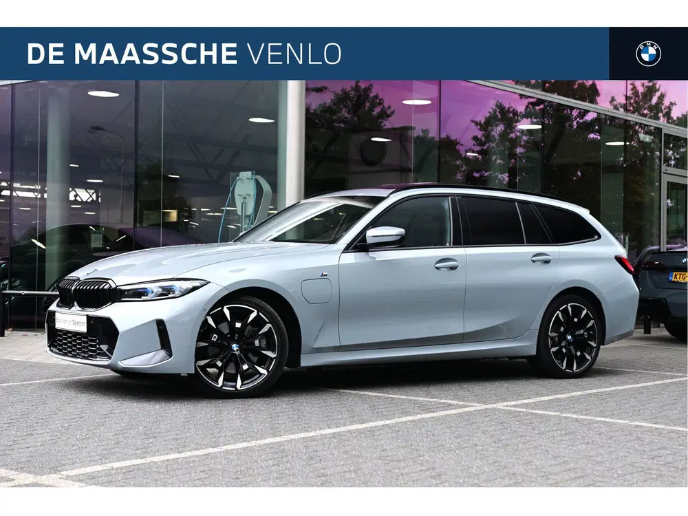 BMW 3-serie 330e M Sport Automaat uit 2025