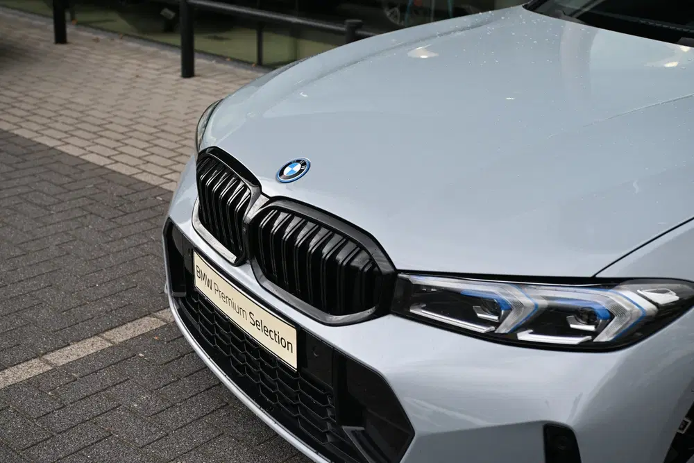 BMW 3-serie 330e M Sport Automaat uit 2025, foto 11