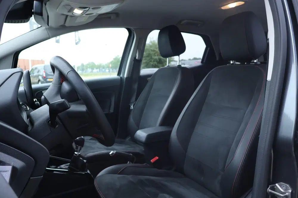 Ford EcoSport 1.0 EcoBoost ST-Line uit 2022, foto 10