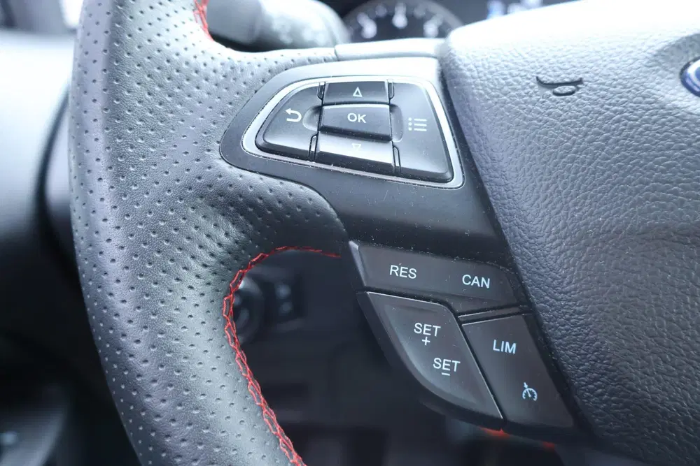 Ford EcoSport 1.0 EcoBoost ST-Line uit 2022, foto 14