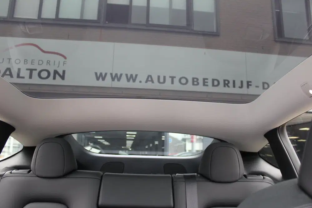 Tesla Model Y Long Range AWD 75 kWh 20"LMV uit 2021, foto 6