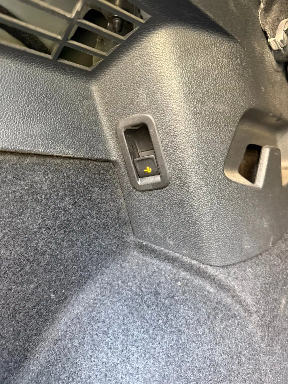 Volkswagen Golf 1.5 Etsi R-LINE 150pk 7-DSG 2020 PANO uit 2020, foto 9