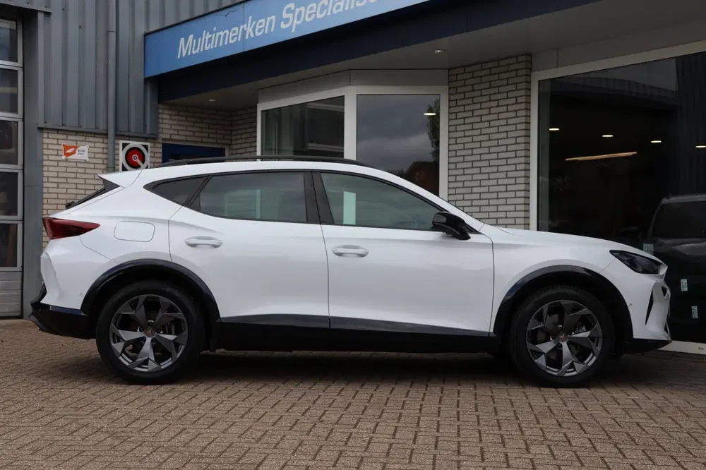 Cupra Formentor 1.5 TSI e-Hybrid SOH 100% Nieuw model 360 uit 2025, foto 14