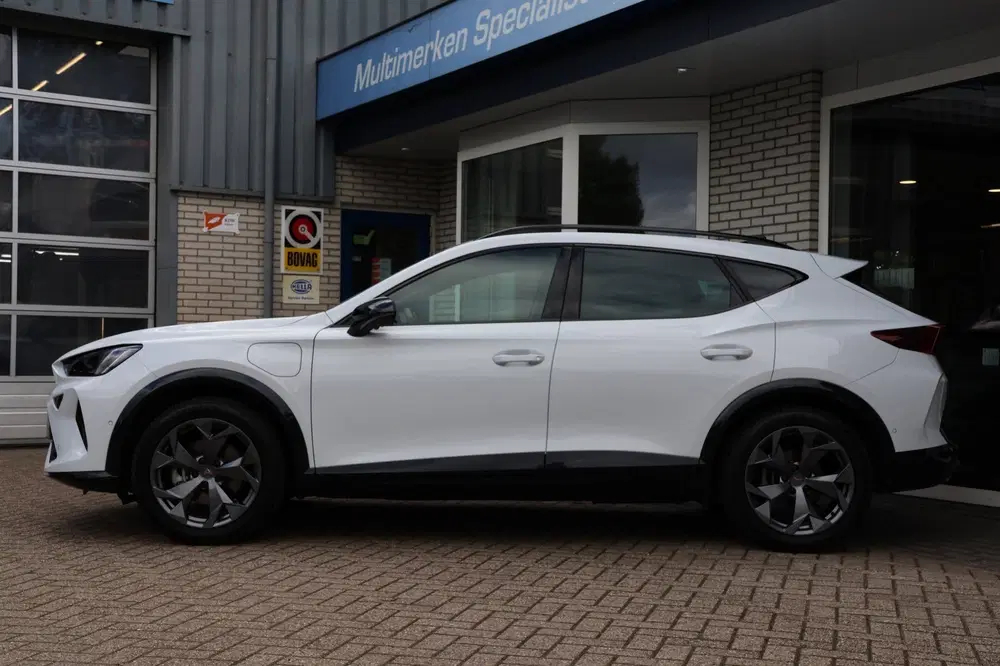 Cupra Formentor 1.5 TSI e-Hybrid SOH 100% Nieuw model 360 uit 2025, foto 8