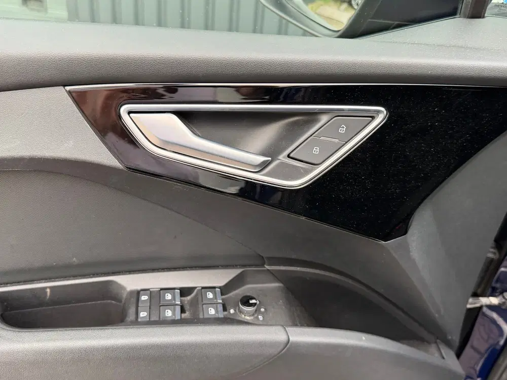 Audi Q4 e-tron 40 Launch edition S Competition 77 kWh uit 2021, foto 13