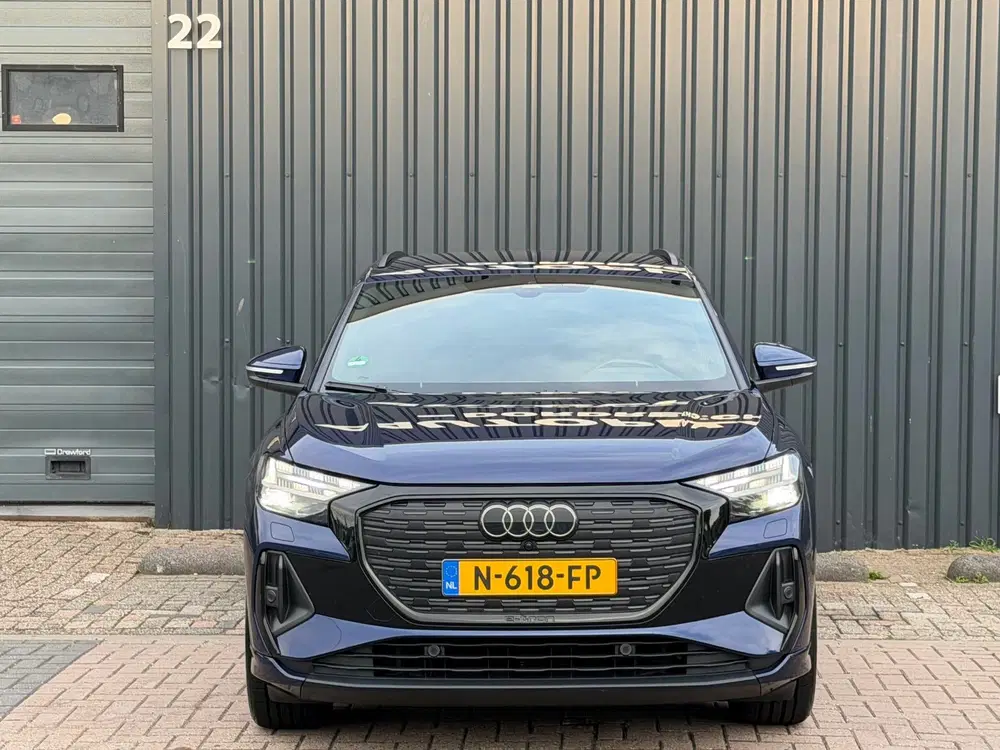 Audi Q4 e-tron 40 Launch edition S Competition 77 kWh uit 2021, foto 7