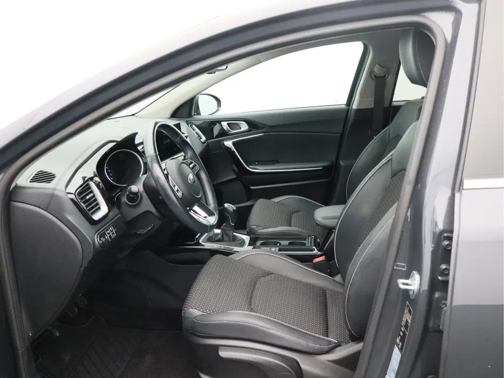 Kia Ceed 1.0 T-GDi DynamicPlusLine uit 2021, foto 5