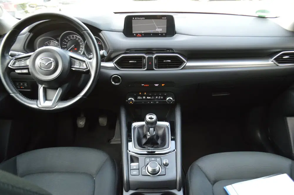 Mazda CX-5 2.0 SkyActiv-G 165 uit 2019, foto 2