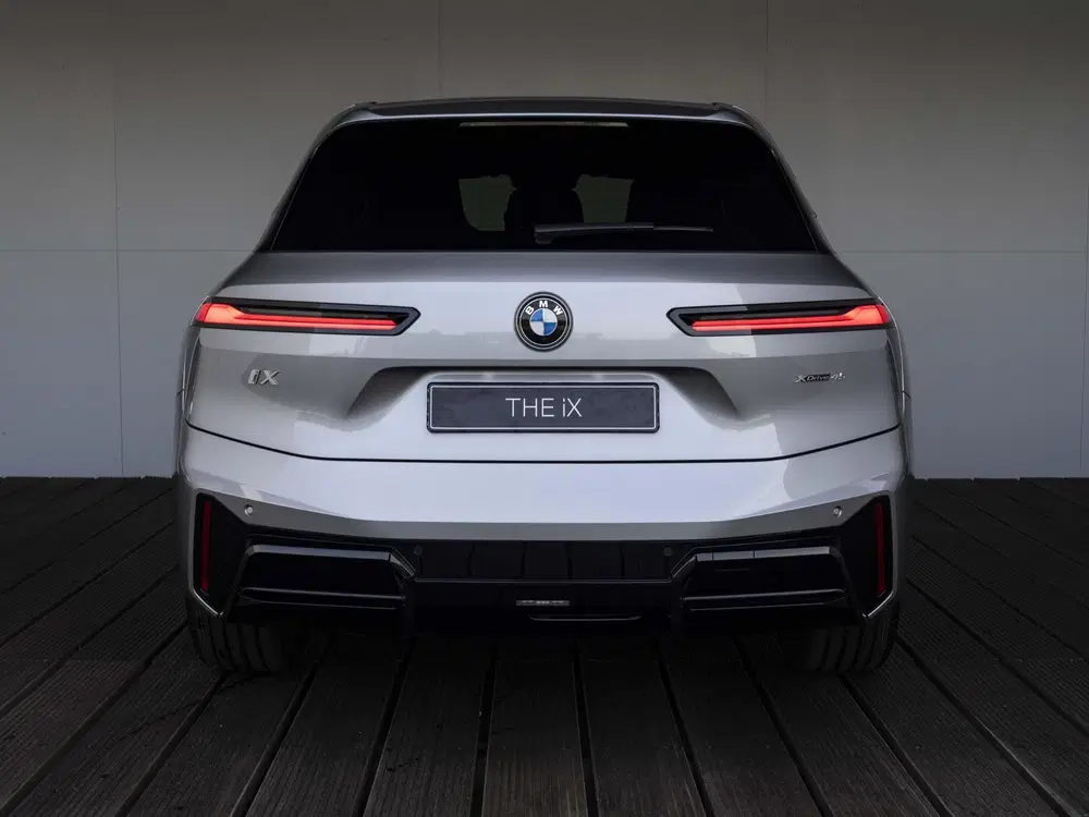 BMW iX xDrive45 uit 2026, foto 7