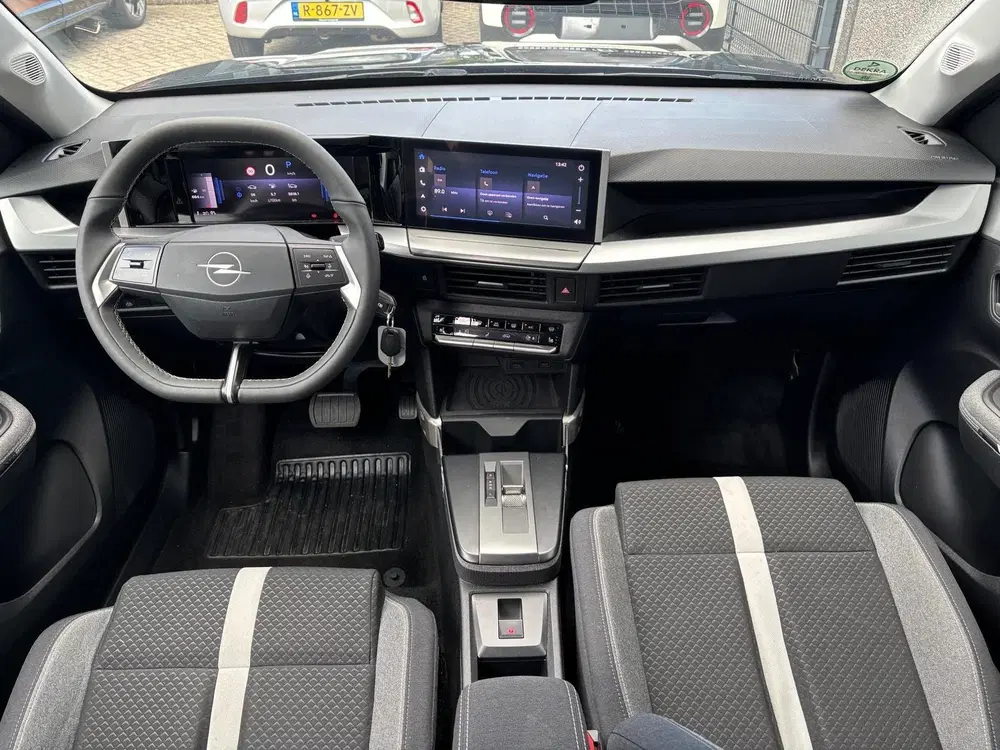 Opel Frontera 1.2 Turbo Hybrid GS Camera uit 2025, foto 12