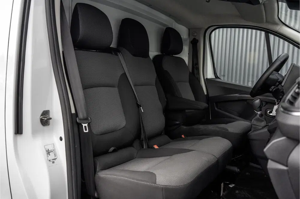Renault Trafic uit 2023, foto 13