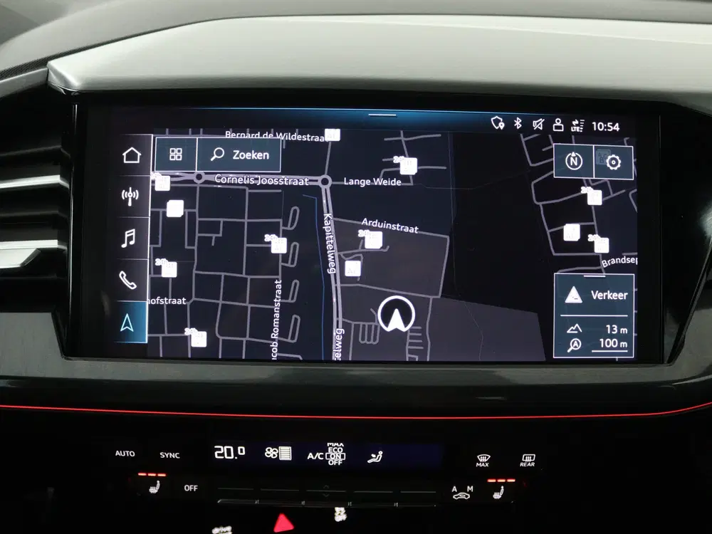 Audi Q4 e-tron 35 S edition 55 kWh uit 2024, foto 8