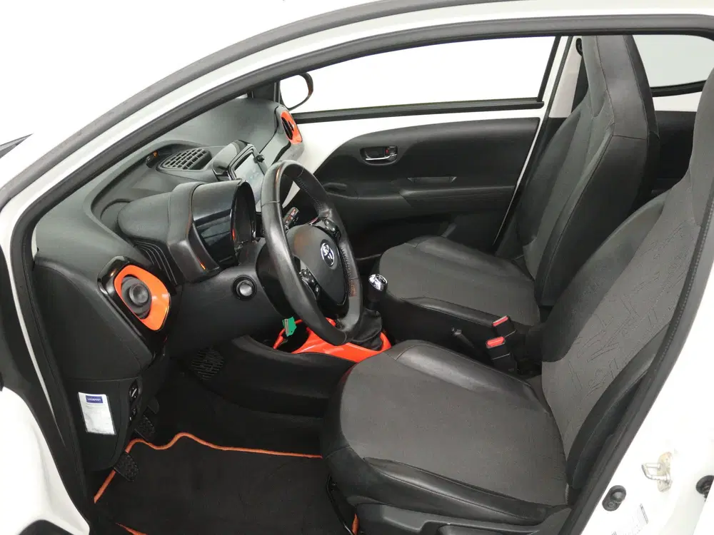 Toyota Aygo 1.0 VVT-i x-cite uit 2019, foto 4
